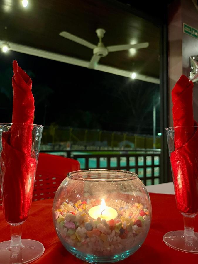 Bora Bora Adults Only Hotel Melgar Exterior foto